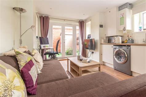 Norwich Street Fakenham NR21 1 Bed Apartment For Sale 140 000