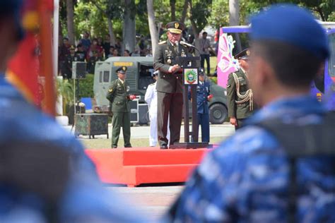 Danlanud Rhf Hadiri Upacara Peringatan Hut Tni Ke Di Batam