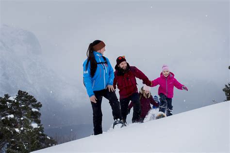 Snowshoe Hike — Fjordsafari