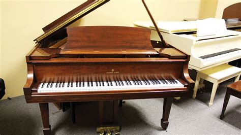 Steinway 5' 7" Baby Grand Piano - B Natural Pianos