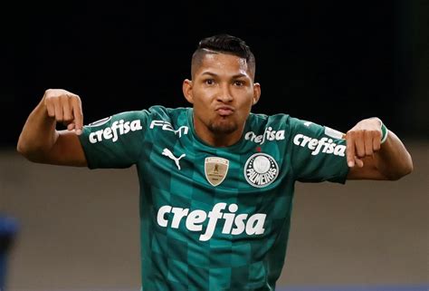 Dezenove Dos 23 Jogadores De Linha Do Palmeiras Marcaram Gols Em 2022