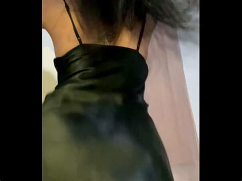 Tu pisa na minha cabeça e coloca minhas mãos pra trás XVIDEOS