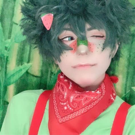 Пин на доске Deku Cosplays