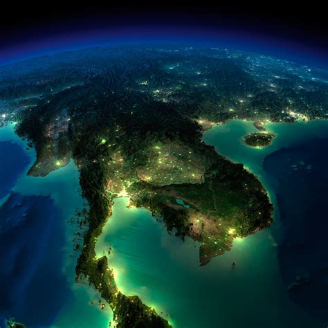 18 Breathtaking Pictures Of Earth Taken From Space At Night