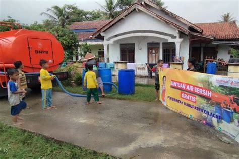 BPBD Cilacap Kembali Salurkan Bantuan Air Bersih Bagi Warga Terdampak