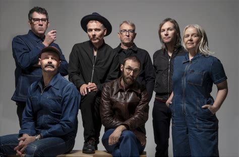 Belle And Sebastian Em Novo álbum Laboratório Pop