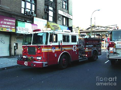 FDNY Engine 43 Photograph by Steven Spak | Fine Art America