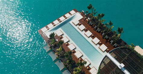 Phuket YONA Floating Beach Club Dagupplevelse GetYourGuide