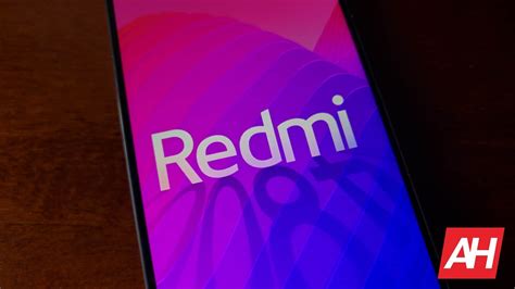 Redmi Note 9 Pro Colors & Variants Revealed; Real-Life Image Leaks