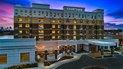 Rooms And Hotel Suites Cary Nc Courtyard Raleigh Caryparkside Town