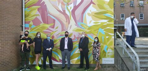 Nyc Health Hospitals Unveils Community Mural Project At Jacobi