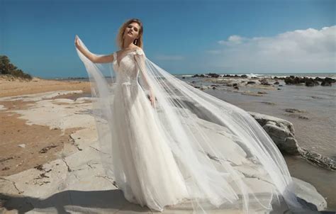 Обои girl sexy dress young model pretty blonde long haired на телефон и рабочий стол