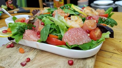 Salade Au Saumon Pamplemousse Et Crevettes Youtube