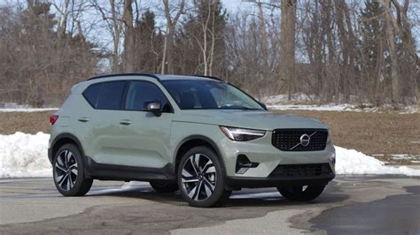 Volvo Xc40 Colors 2024 - Misti Teodora