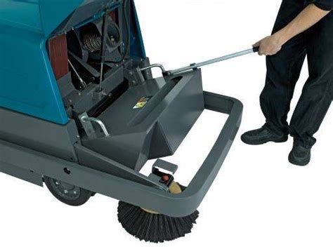 Tennant S10 Industrial Sweeper Powervac