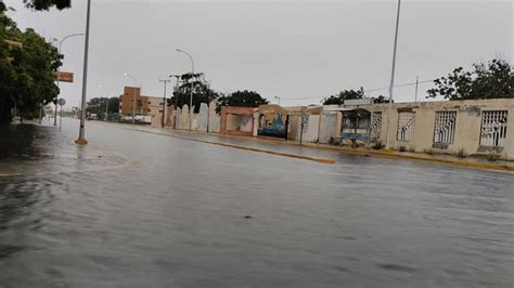 Falc N Lluvias Causan Inundaciones En Calles Y Avenidas De Punto Fijo