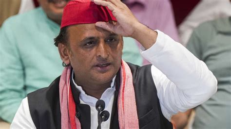 Akhilesh Yadav Condemns Attack On Arvind Kejriwal Says Being Violent