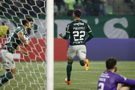 Libertadores Joaquín Piquerez anotó para Palmeiras que ganó de atrás