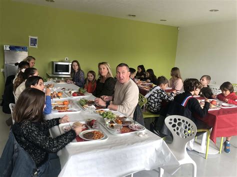 Les Jeunes Lus En Visite Au Lyc E Victor Hugo Ville De Lunel