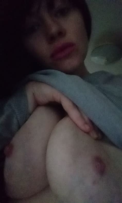 Swinging Tits B Porn Pic