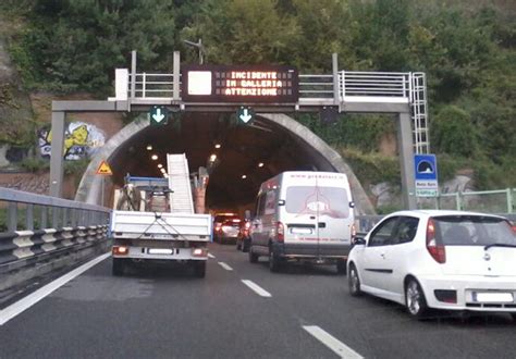 Incidente Blocca Il Barro Nerissimo Rientro Verso Lecco Lecco Notizie