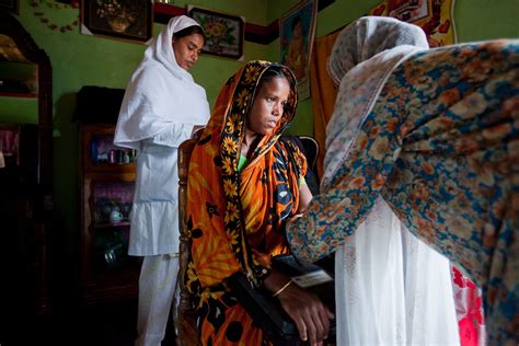 India Maternal Health | Paul Joseph Brown Photography | Public Health ... 