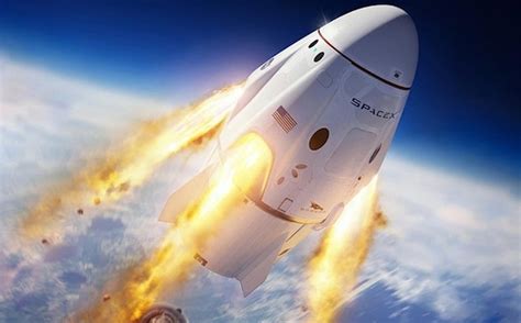 La Nave De Spacex Se Acopl A La Estaci N Espacial Internacional