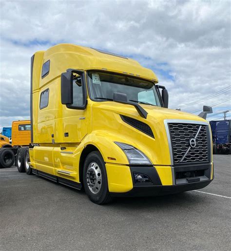 Volvo Trucks North America On Twitter A Ray Of Sunshine Breaking