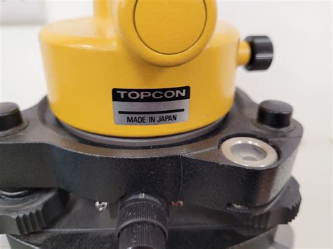 Topcon Surveying Reflector Prism With Tripod