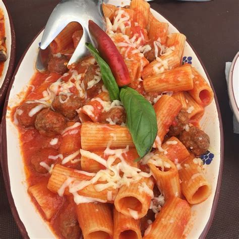 Ristorante Il Gambero Rosso In San Lorenzo Del Vallo Con Cucina Vegetariana