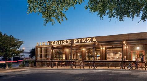 Pinthouse Pizza Restaurant And Beer Branding Grits And Grids