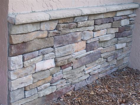 Southern Ledgestone Veneer With A Water Table Finish Dr Phillips