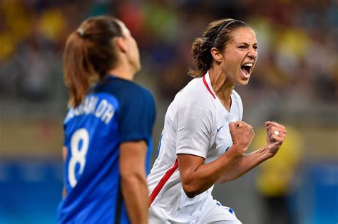 U S Womens Soccer Clinches Spot In Quarterfinals With 1 0 Win Over