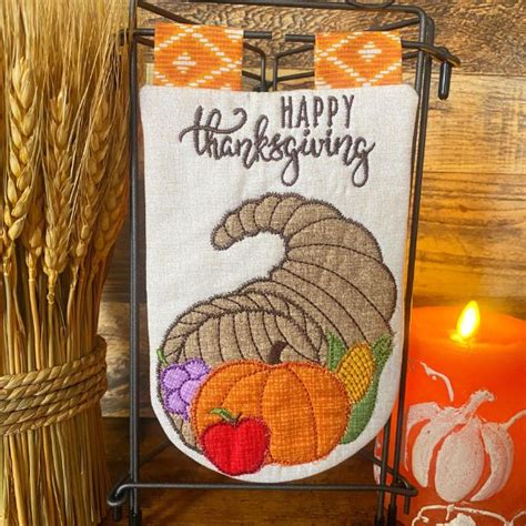 Happy Thanksgiving Banner In The Hoop Sookie Sews