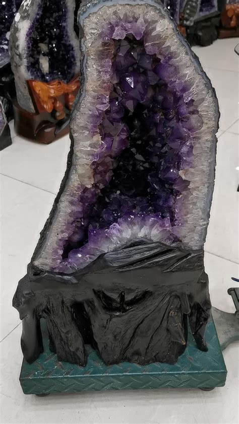 High Quality Crystals Healing Stone Folk Crafts Crystal Geode Large