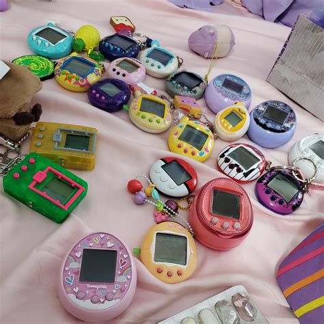 Sick day, got into my collection : r/tamagotchi