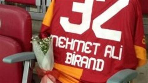 Galatasaray Taraftar Mehmet Ali Birand Unutmad