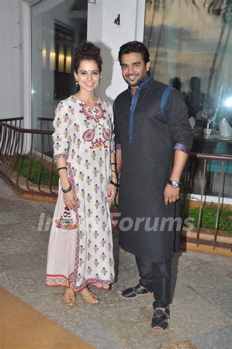 R Madhavan and Gorgeous Kangana Promoting Tanu Weds Manu Returns Media