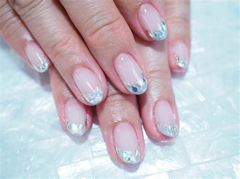 ガラスフレンチ大人気♪｜ネイルサロンnails Qoo