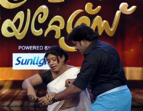 Actress Rare Collections Saritha Hot Navel Show