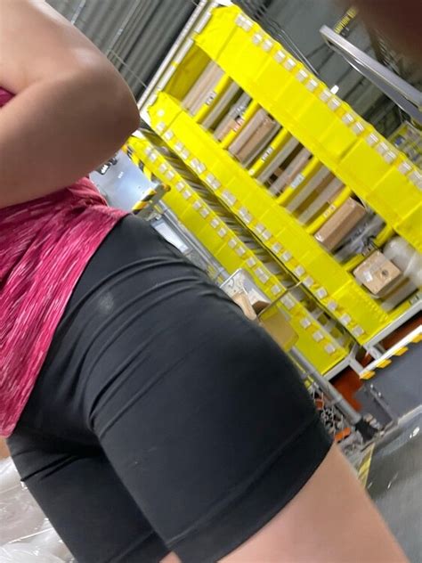 Venezuelan Milf In Short Leggings Short Shorts Volleyball Forum