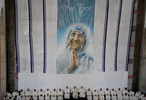 Mother Teresa To Become A Saint Cnn