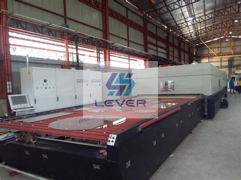 Horizontal Flat Glass Processing Tempering Furnace Machinery With