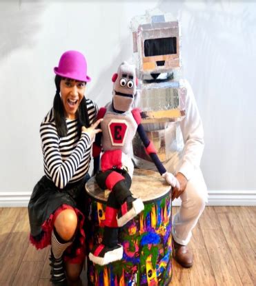 Kids Club Presents – SNOOKNUK & The Robot Puppet Show (10am - 11am ...