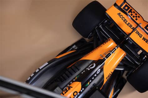 As Luce El Nuevo Coche De Norris Y Piastri El Mclaren Mcl Foto