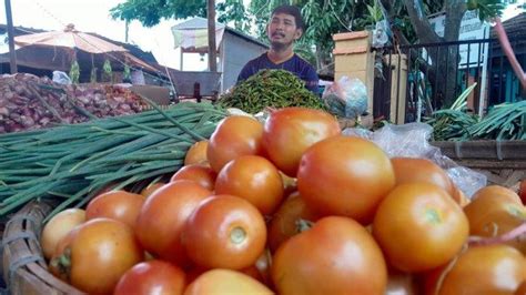 Harga Bahan Pokok Di Pasar Borobudur Tangerang Jelang Ramadan 2024 Per