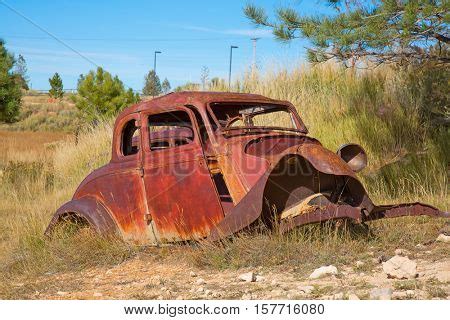 Abandond Rusty Wrecks Image & Photo (Free Trial) | Bigstock