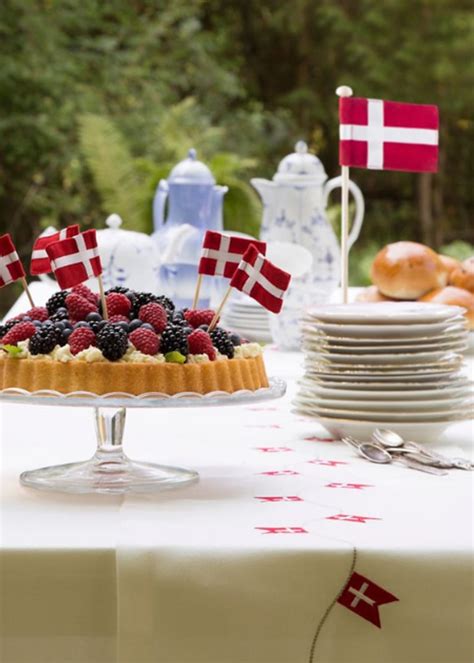 Langkilde Søn Bordflagstang Med Dannebrog Flag Danmark