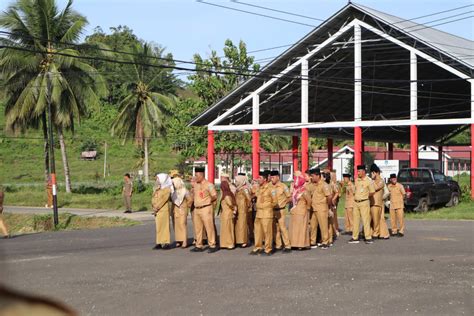 Bupati Iskandar Kamaru Ingatkan Pentingnya Disiplin Asn Detail News