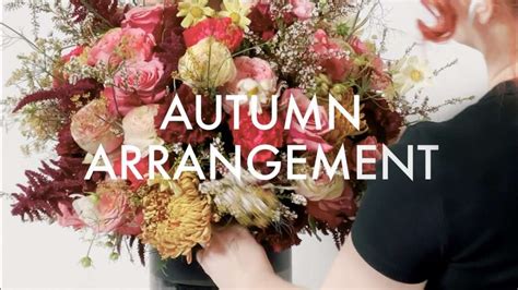 AUTUMN FLOWER ARRANGEMENT | FLORA LUX - Living Flowers